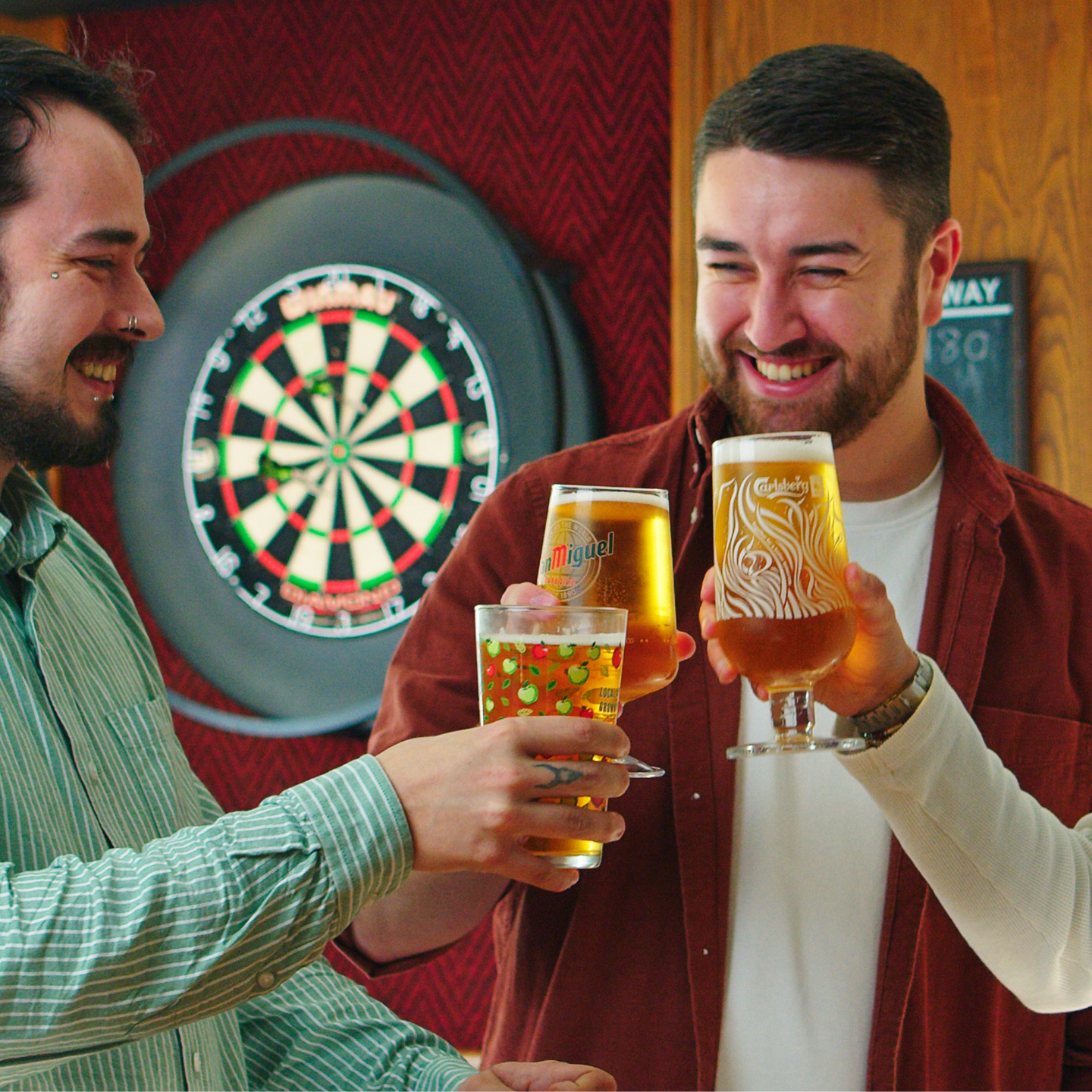 Raise a glass This Father's Day at The New Bridge Inn in Shelton Lock!